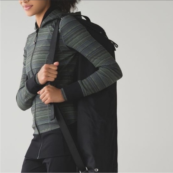 Lululemon Daily Practice Jacket Space Dye Fatigue Green Black Zip Hood Size 4 - Picture 13 of 14